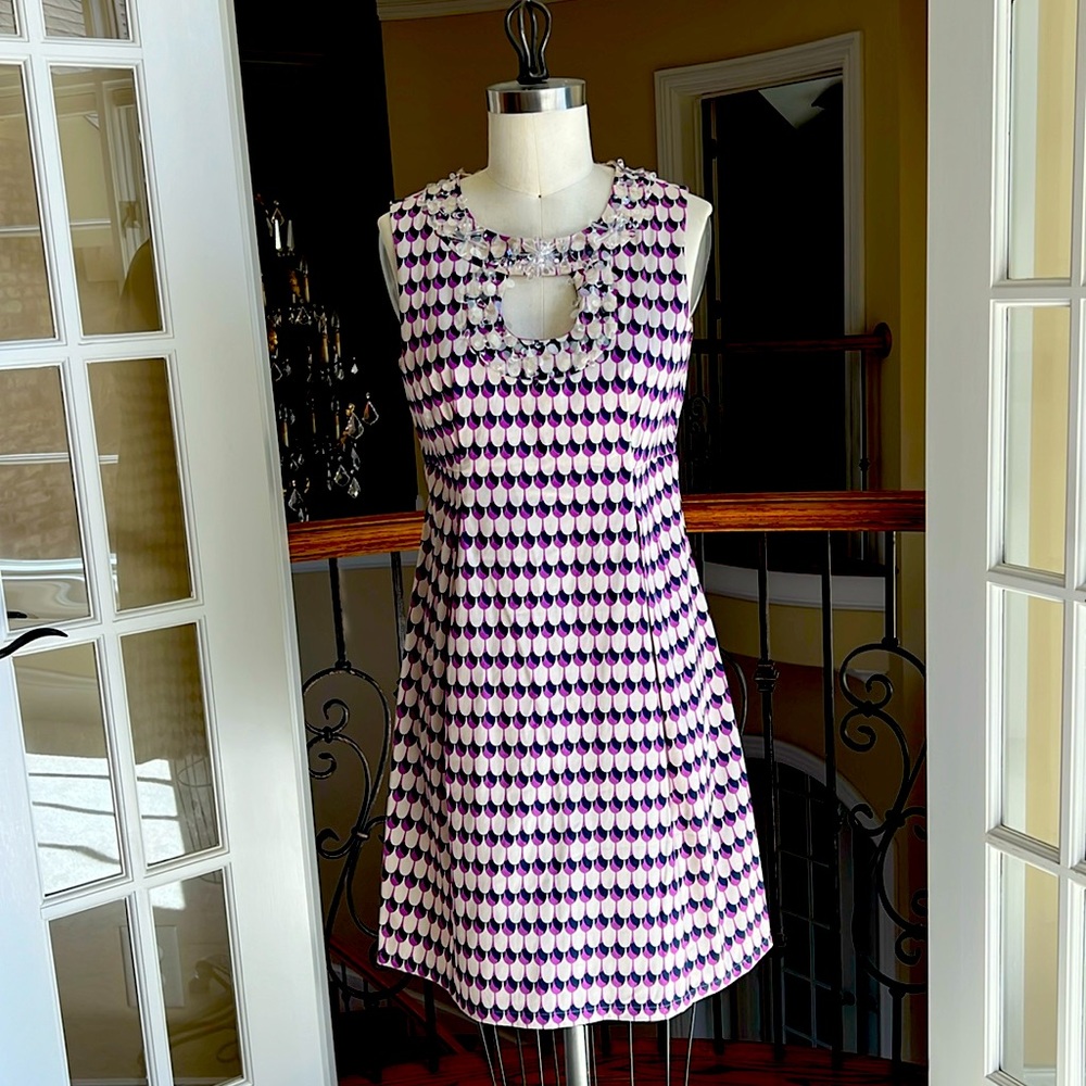 Nanette Lepore dress with stunning beaded and sequin design. Size 6